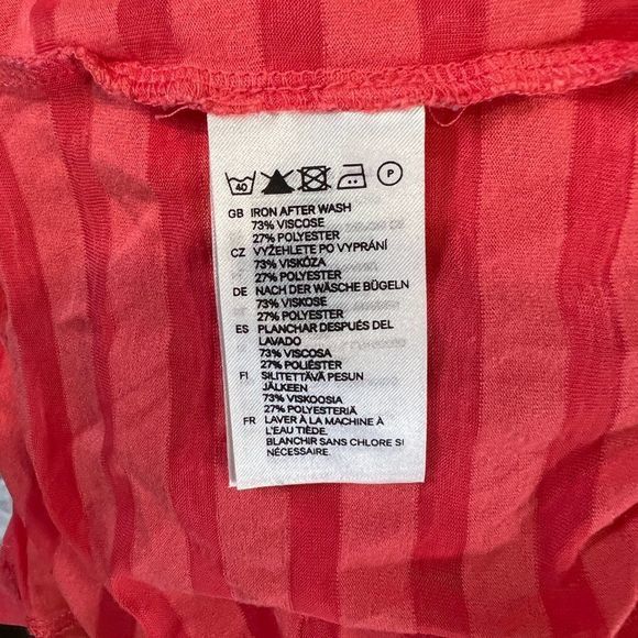 🌿4/$35🌿 H&M Pink Stripe‎ Two-Tone Tank Top (4) - Picture 7 of 8